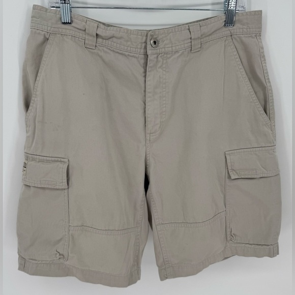 Columbia Men's Utility Cargo Khaki Shorts - Picture 1 of 10